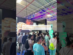 Smart Protein-Shake-Automaten mit automatischer Reinigung